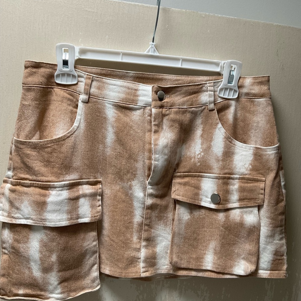 Fashion Nova Tan Cream Mini Cargo Skirt